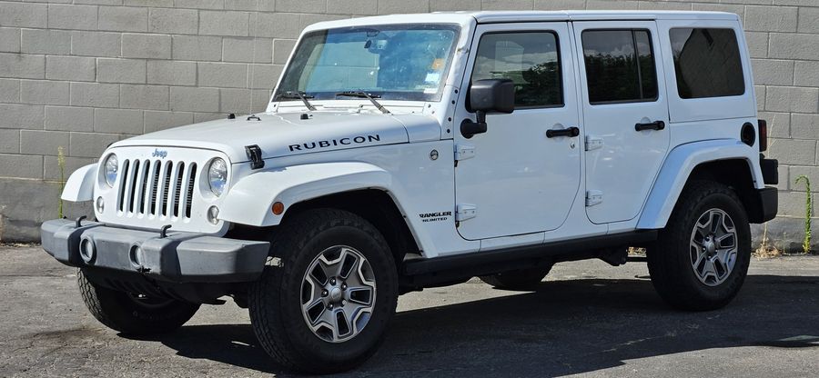 2015 Jeep Wrangler Unlimited Rubicon 4WD photo