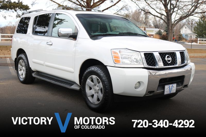 2004 Nissan Armada Photos