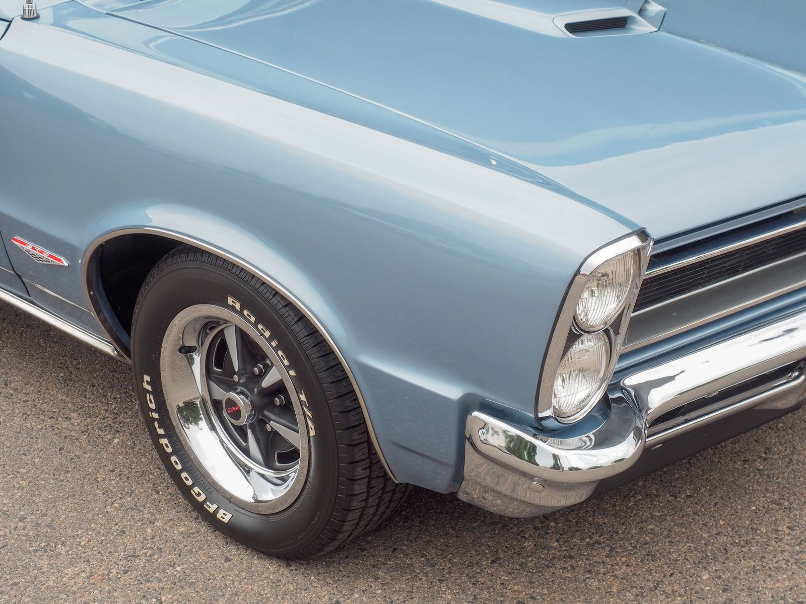 1965 Pontiac GTO 16