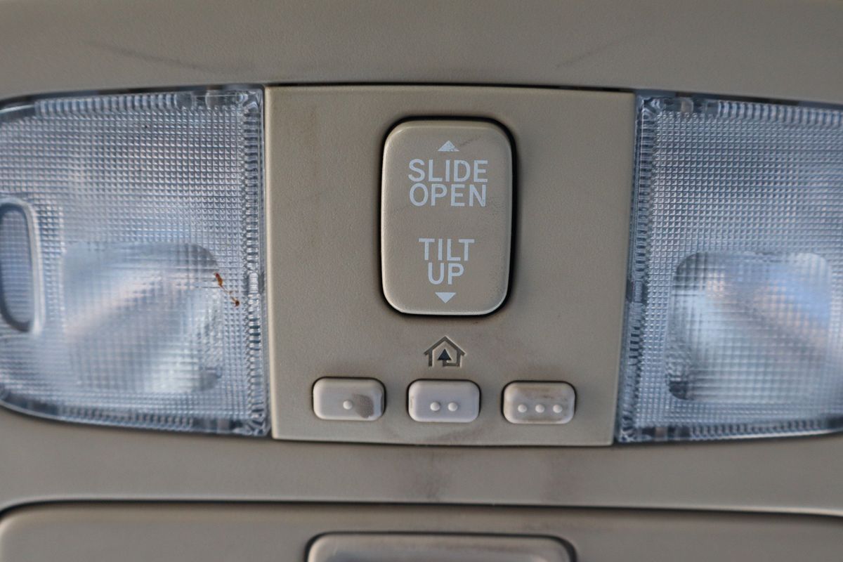 2005 Toyota Camry XLE V6