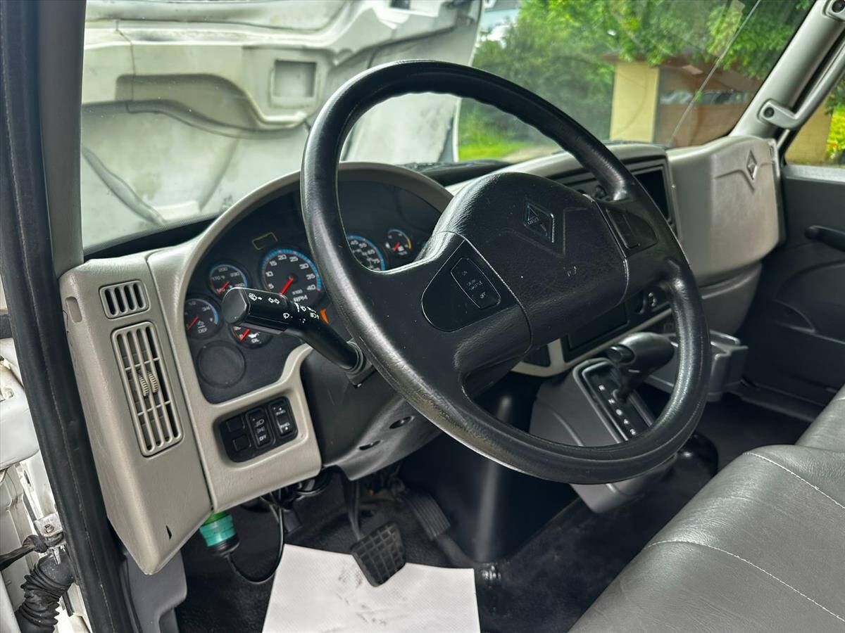 2019 International DuraStar 4300 45