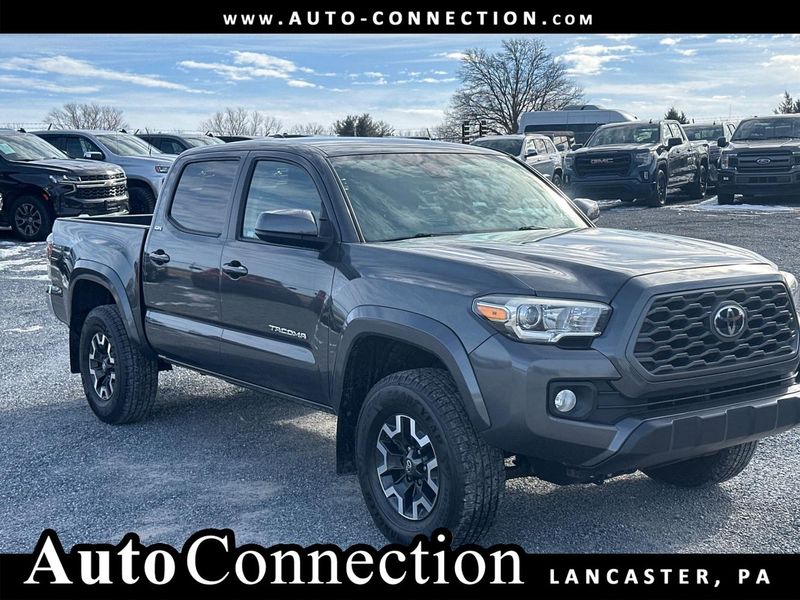 2018 Toyota Tacoma SR5 V6 Double Cab 4WD
