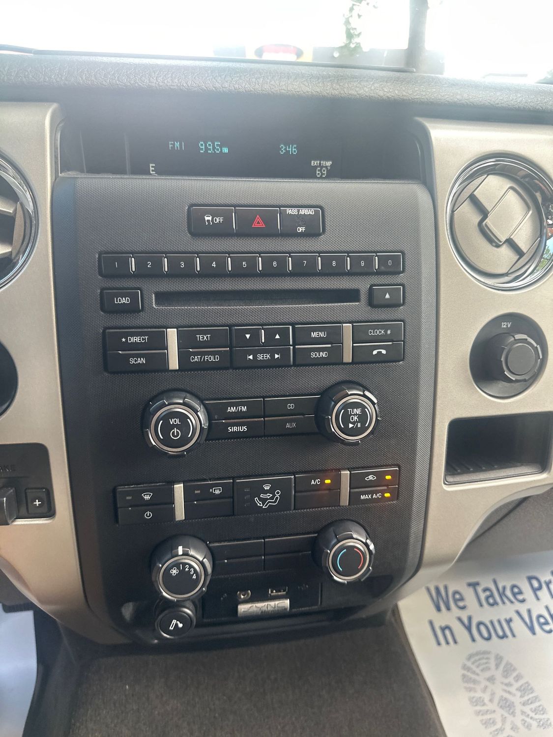 2012 Ford F-150 XLT photo 13