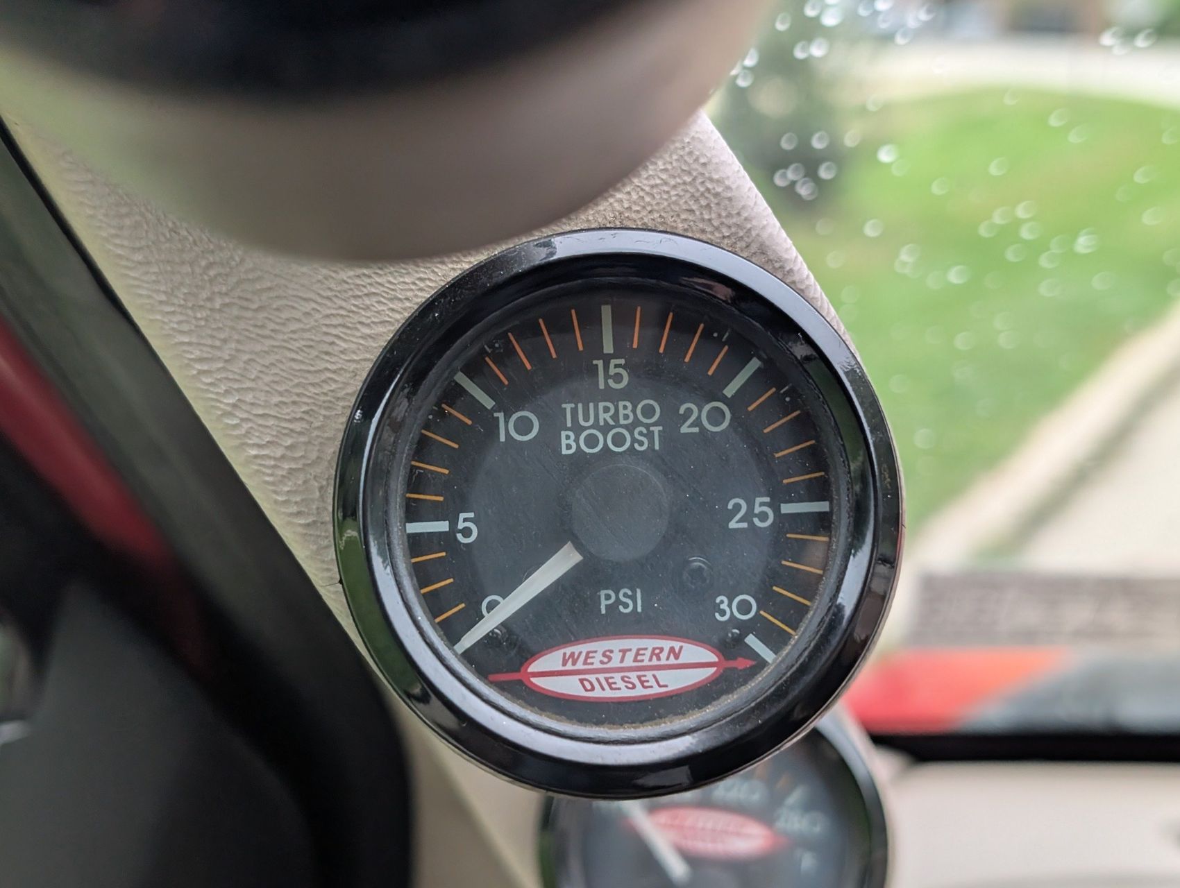 2001 Ford F-550 129