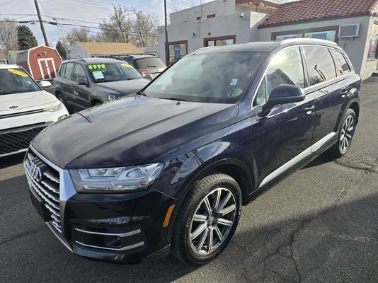 2017 Audi Q7 Premium Plus's photo