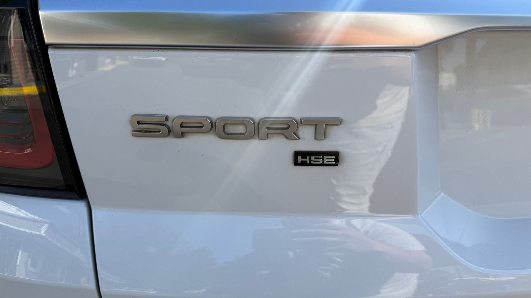 2020 Land Rover Range Rover Sport HSE photo 18
