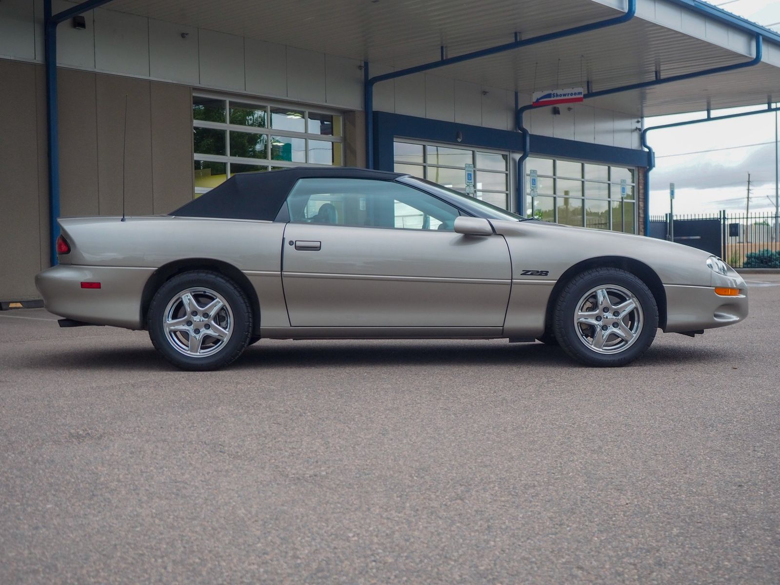 1999 Chevrolet Camaro 11