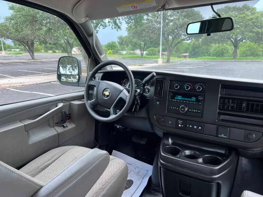 2021 Chevrolet Express Cargo #13