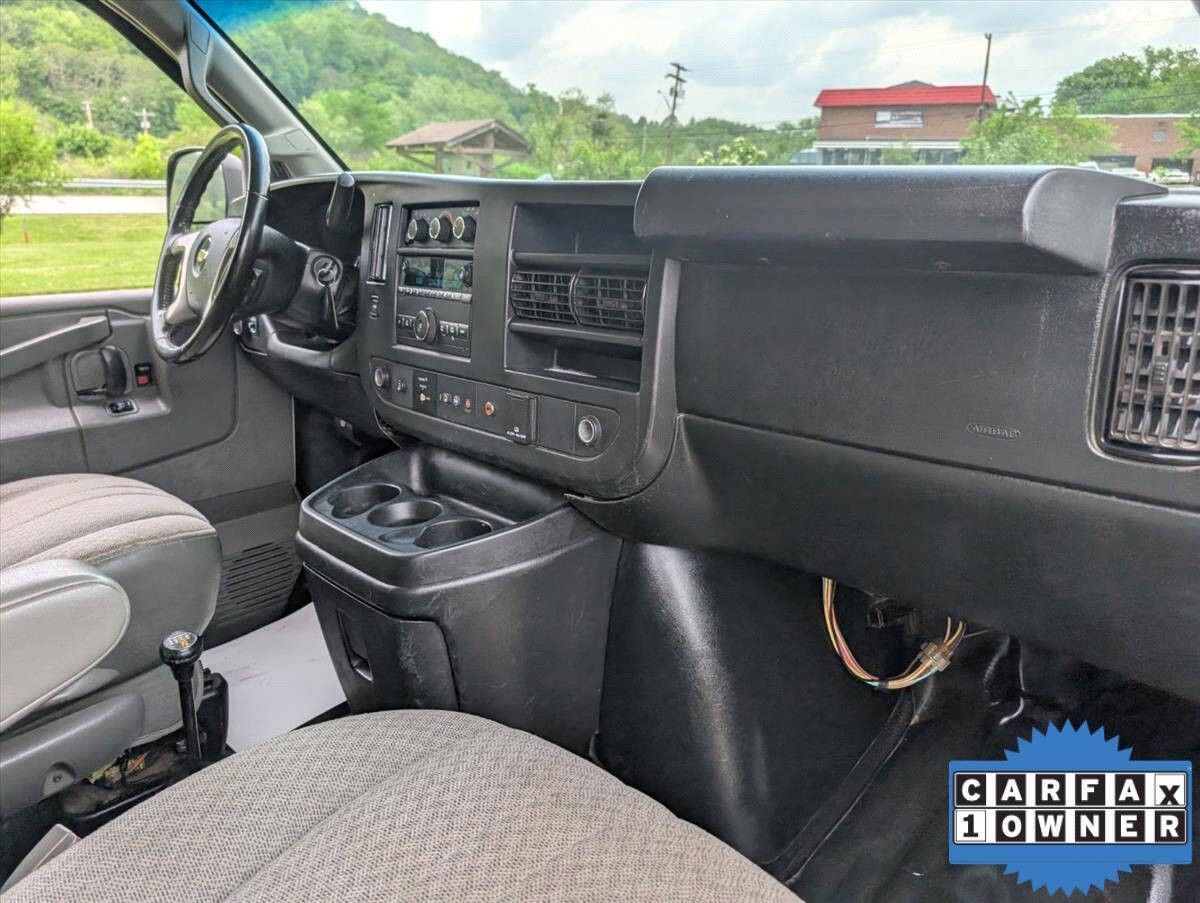 2018 Chevrolet Express 99