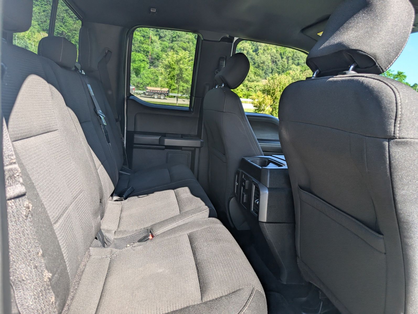 2015 Ford F-150 76