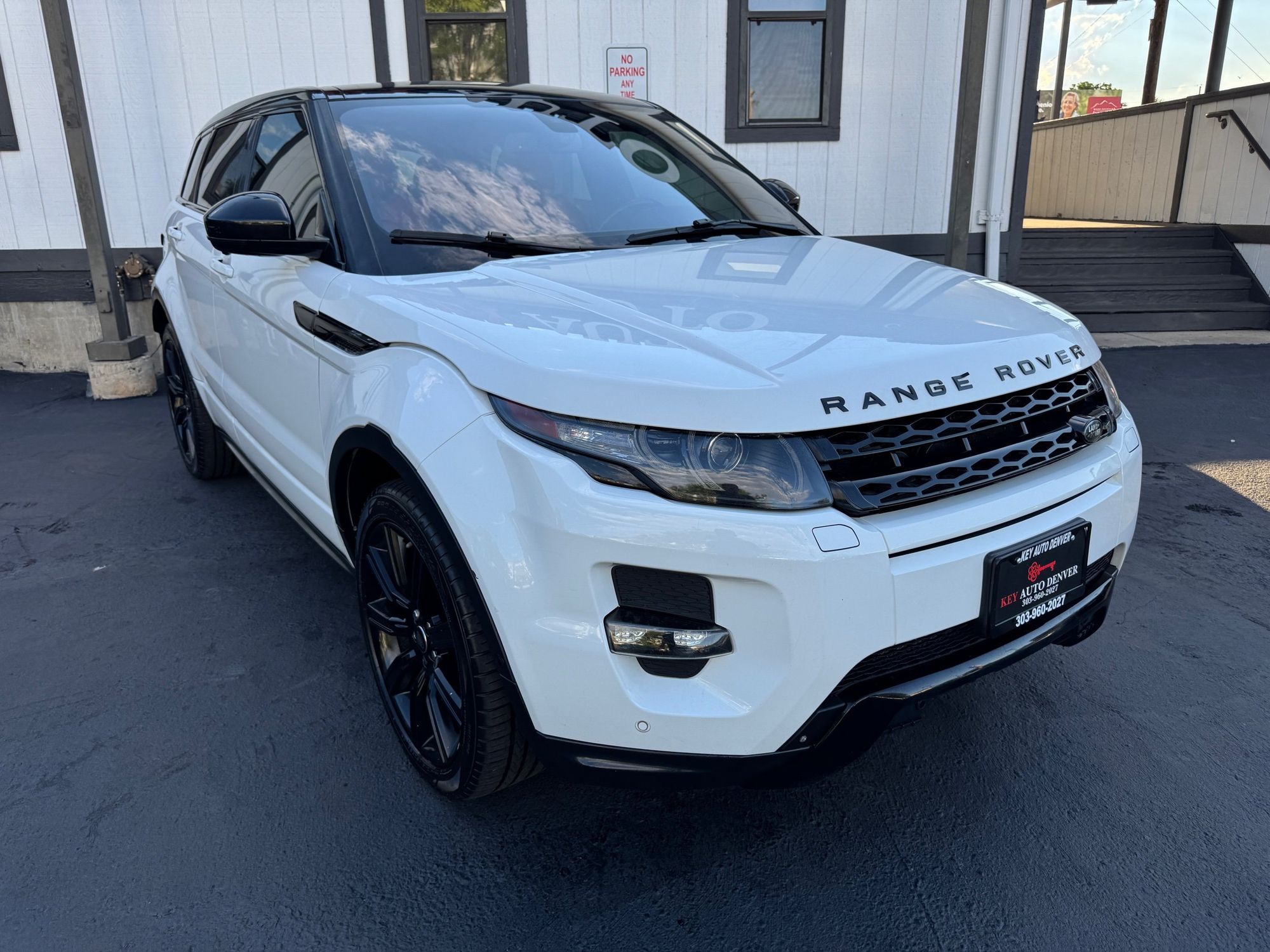 2015 Land Rover Range Rover Evoque Dynamic Premium photo 4