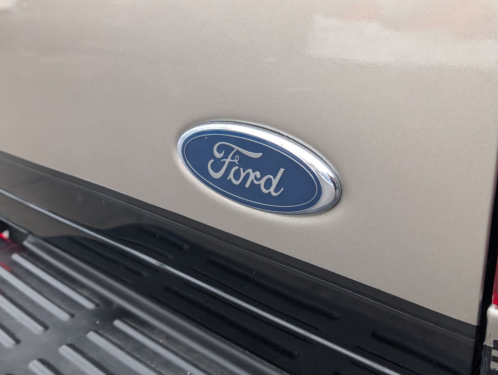 2004 Ford F-350 Super Duty 95