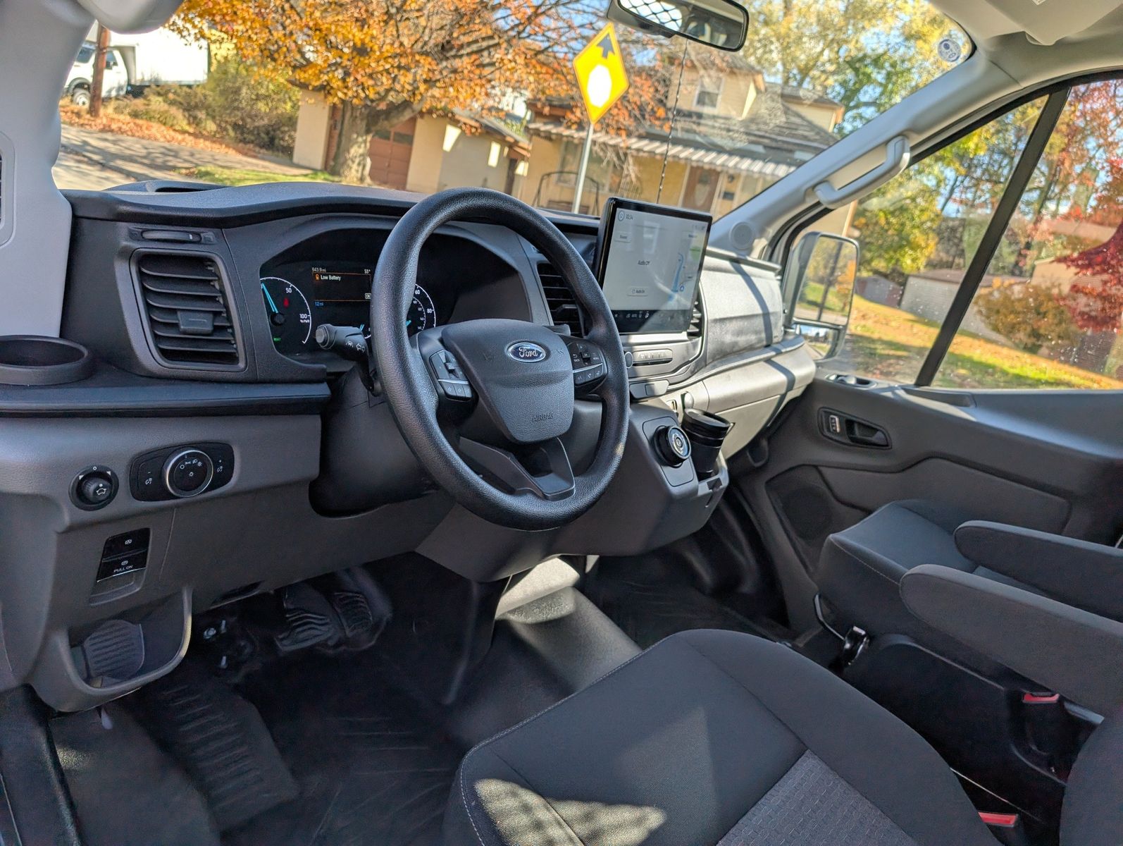 2023 Ford E-Transit-350 61