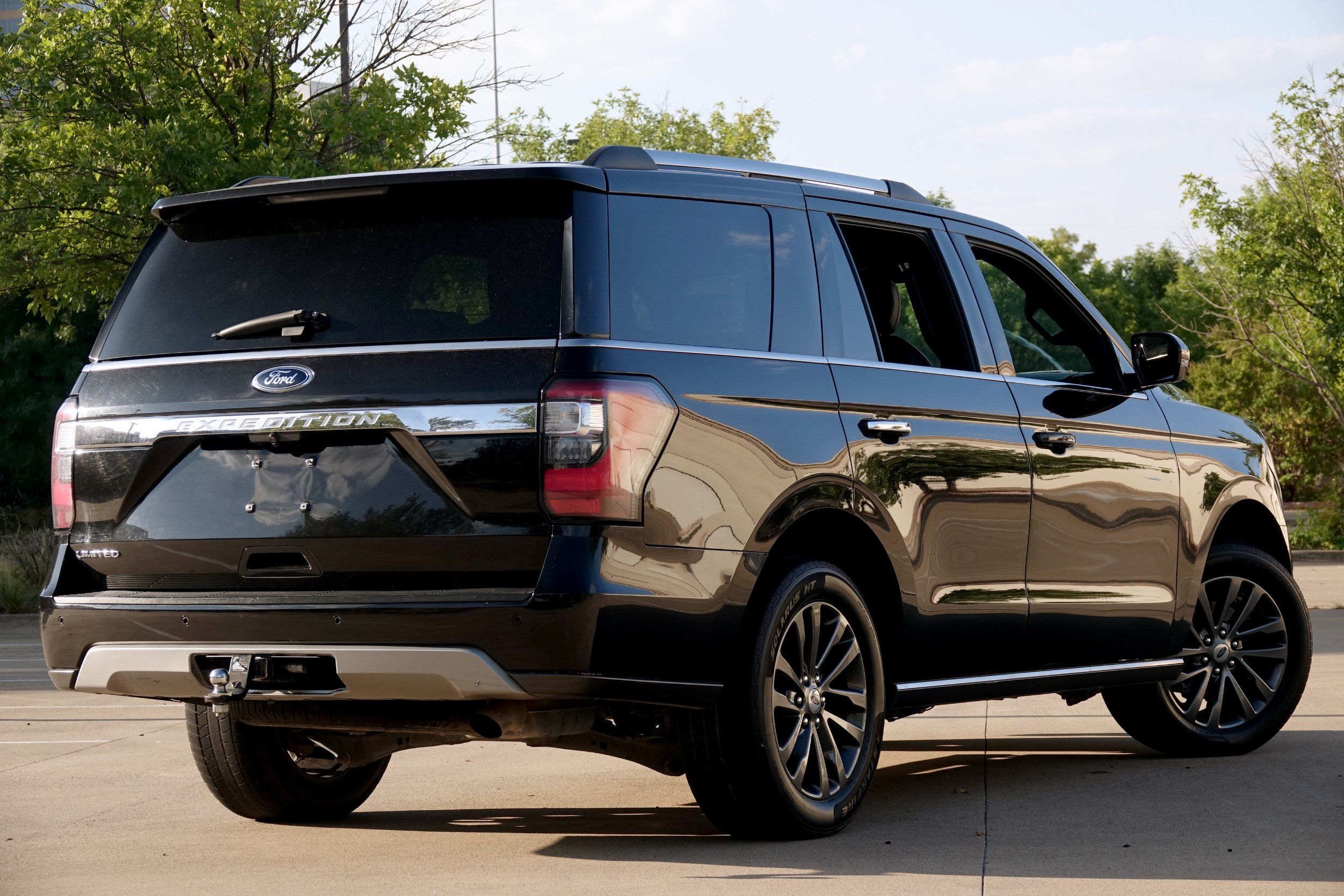 2020 Ford Expedition Limited photo 3