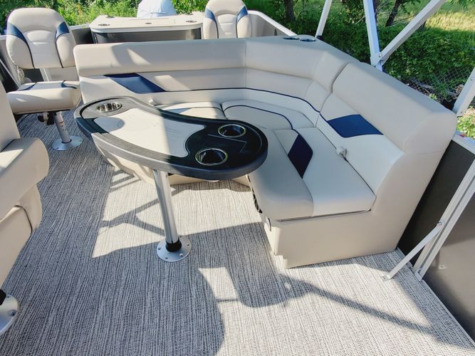 2023 G3 Suncatcher Select 322RF Sundance RV Marine Auto LLC