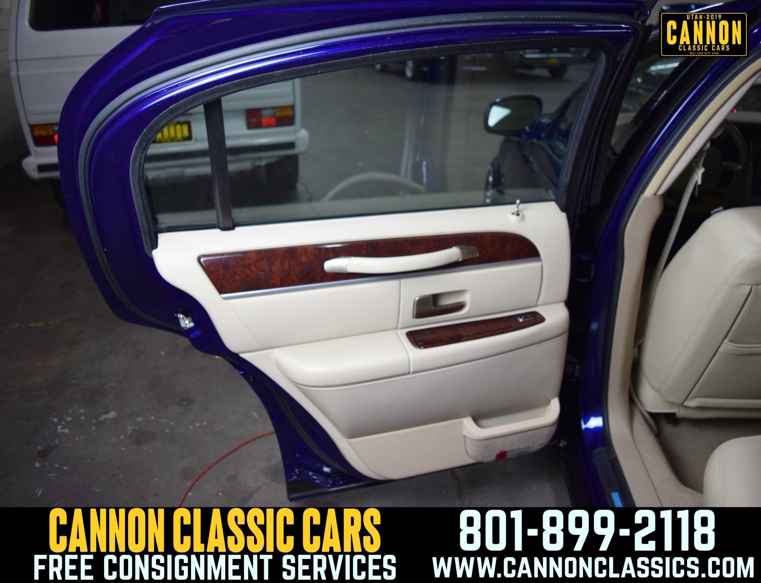 2007 Lincoln Town Car Signature - Photo 37