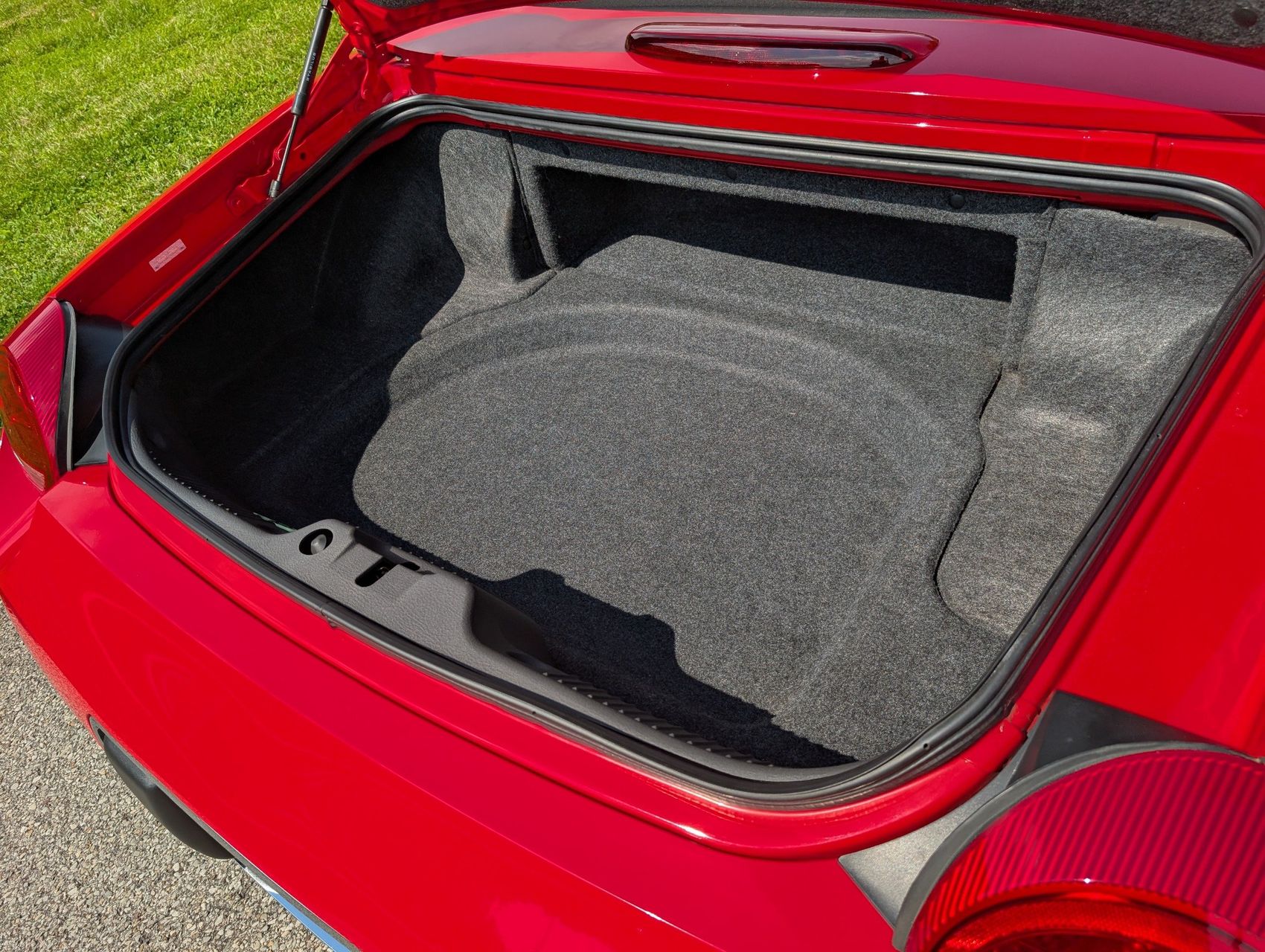 2002 Ford Thunderbird 97