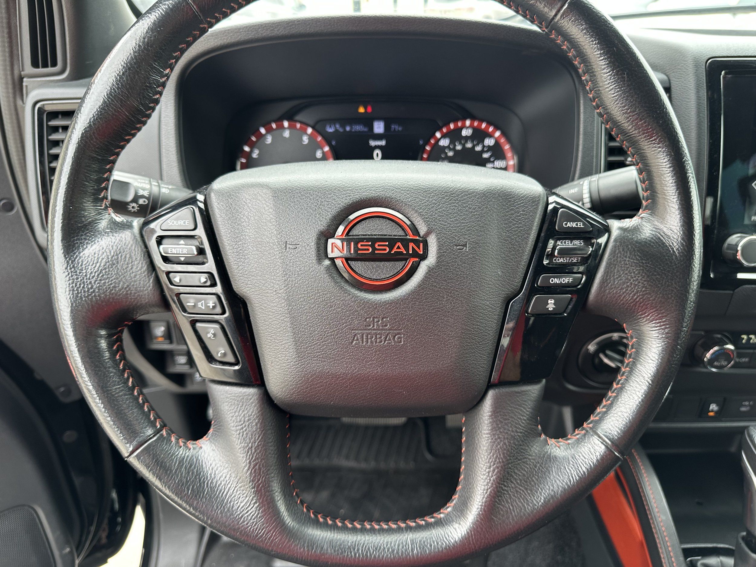 2023 Nissan Frontier PRO-4X - Photo 13