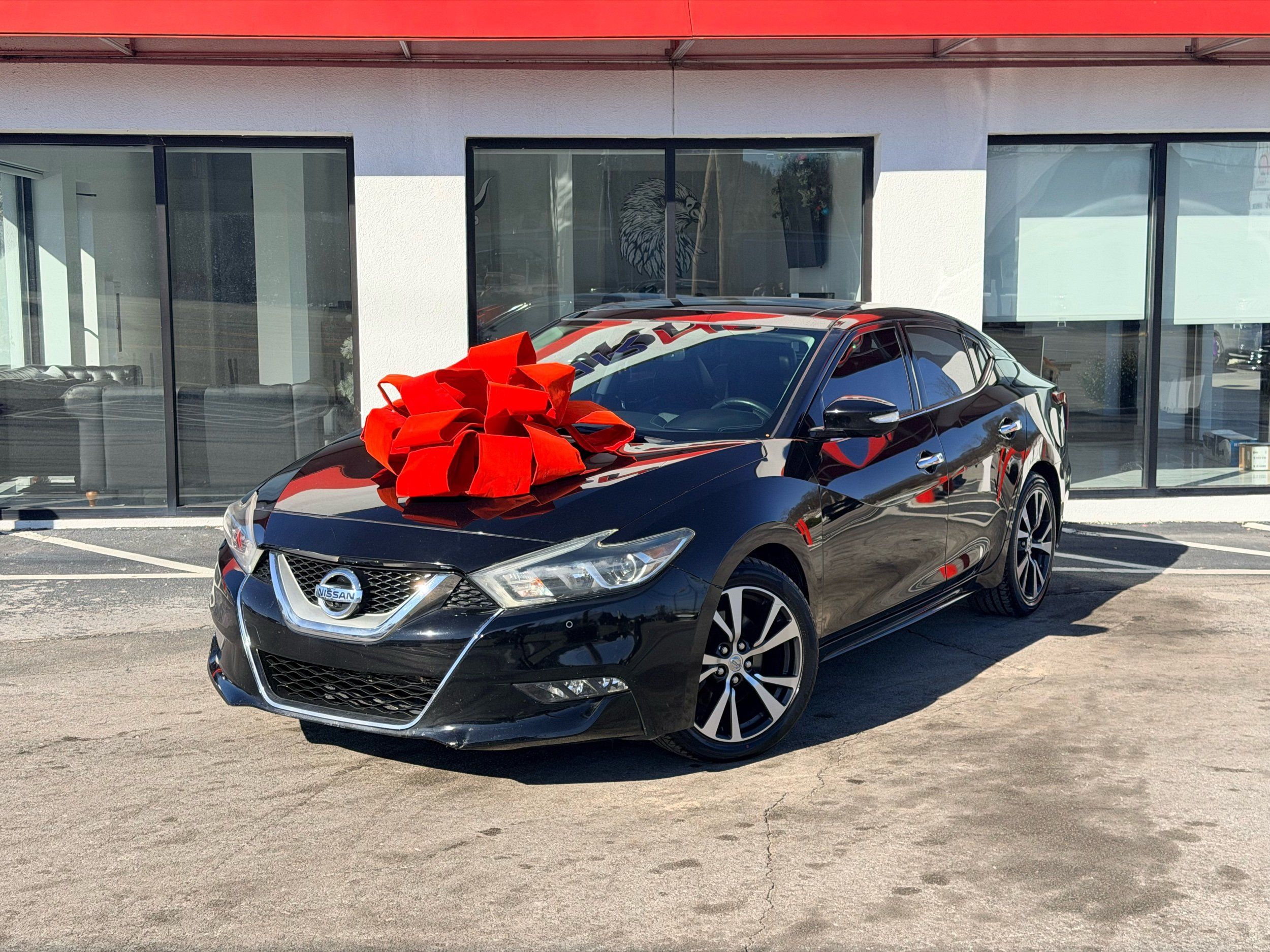 2016 Nissan Maxima Platinum's photo