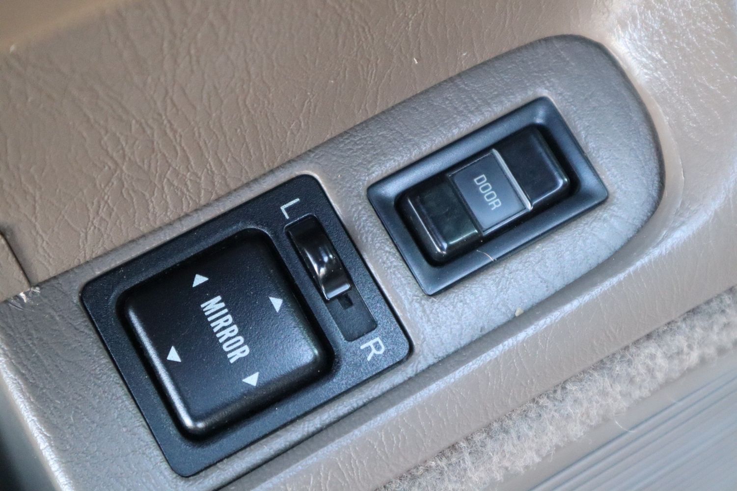 1994 Toyota Previa LE All-Trac | Victory Motors of Colorado