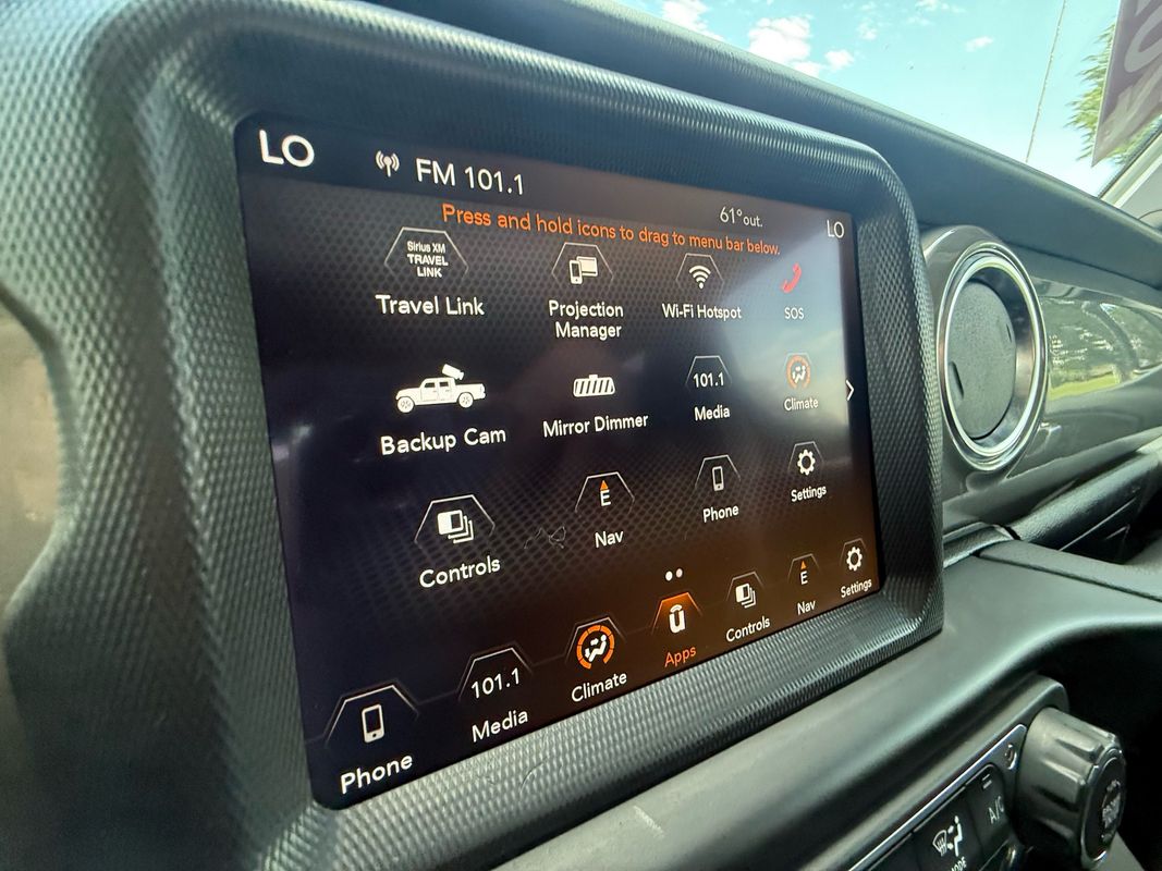 2023 Jeep Gladiator Overland - Photo 19