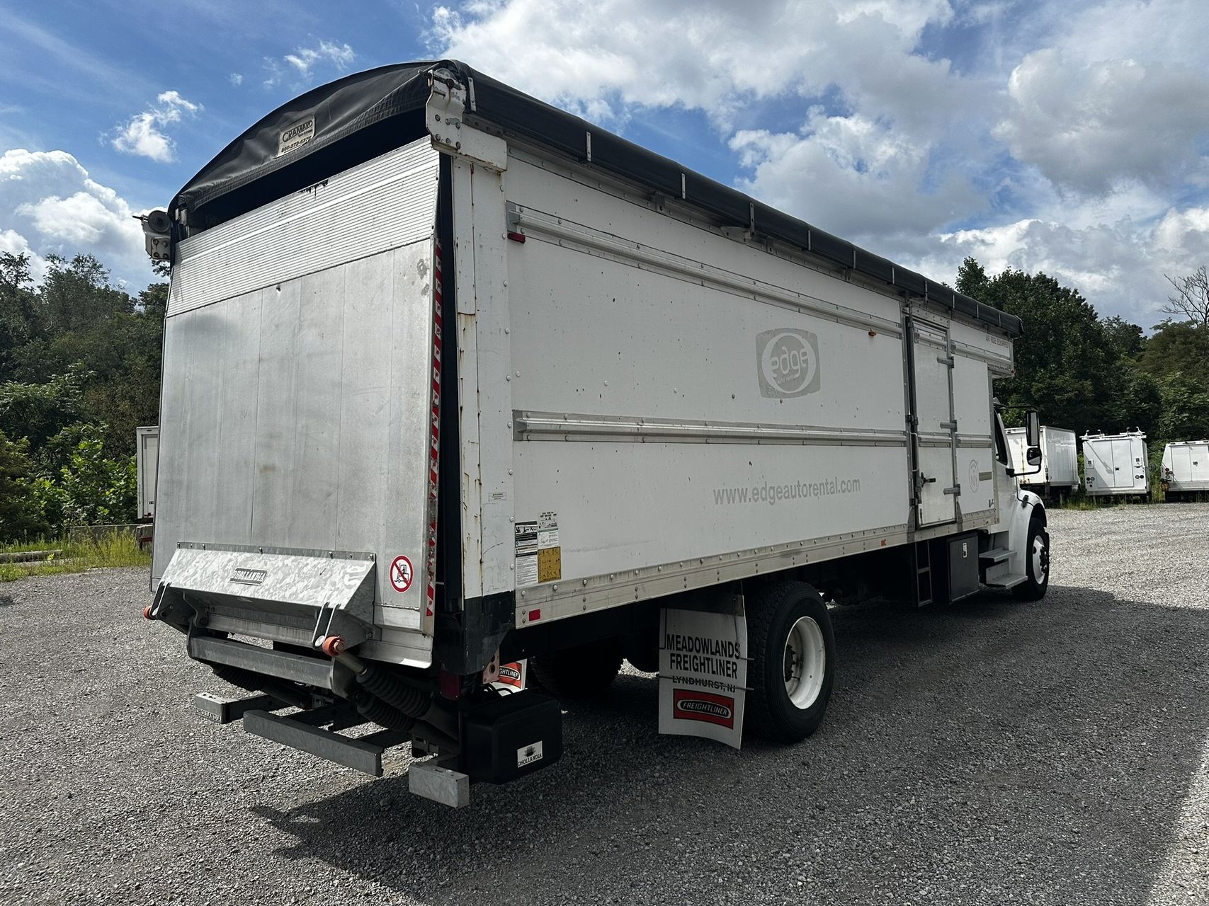 2016 Freightliner M2 106 6