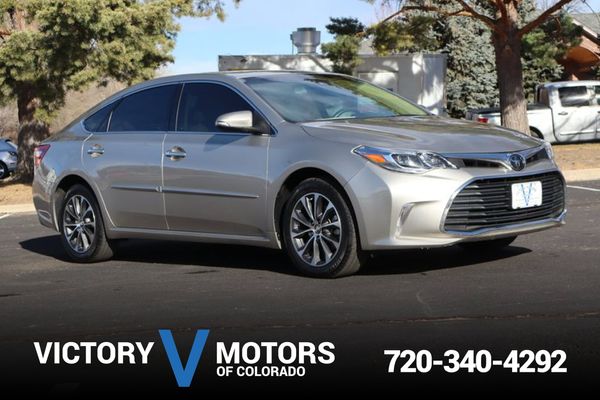 2018 Toyota Avalon XLE Premium's photo