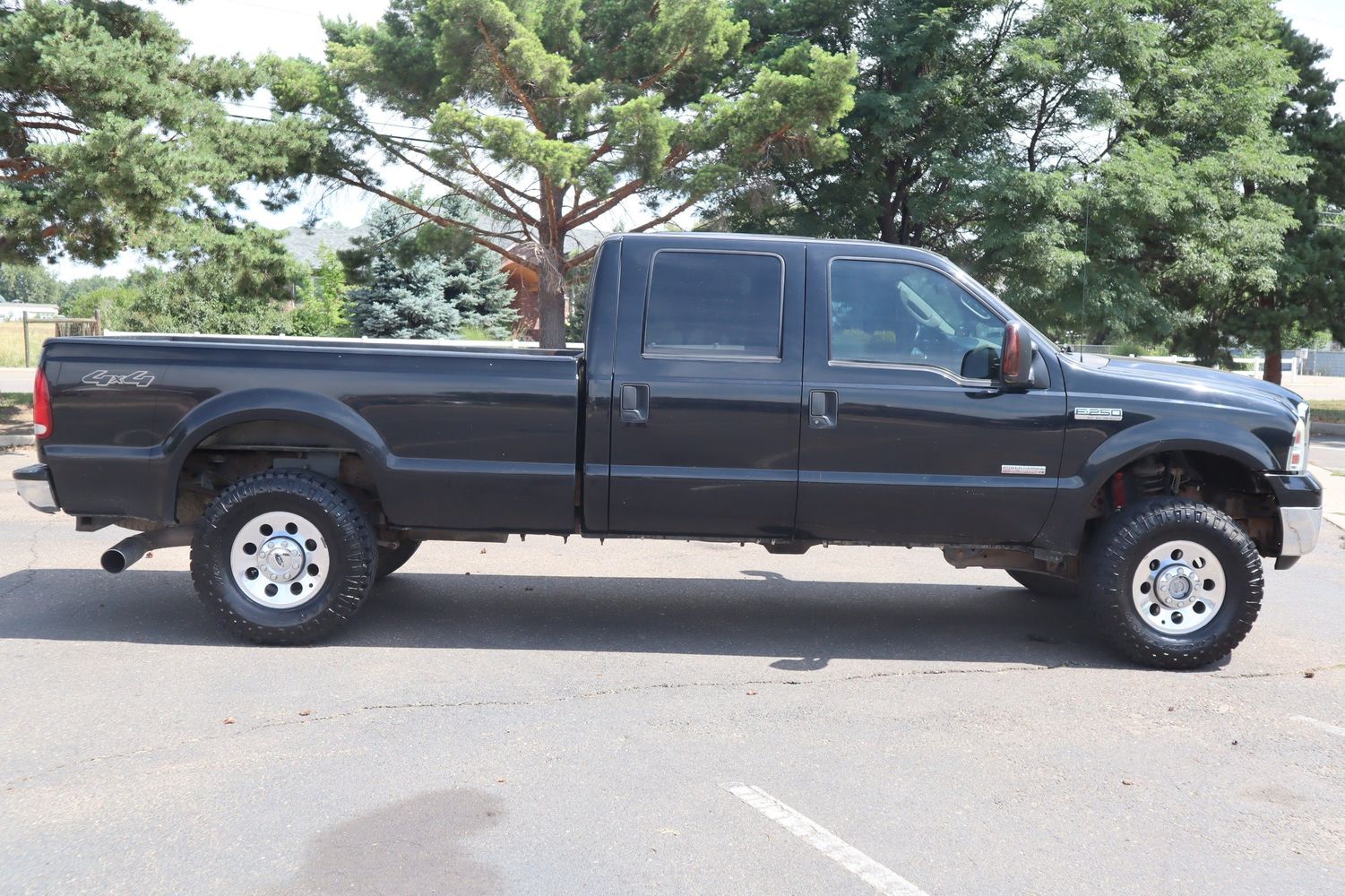 2005 Ford F-250 Super Duty XL | Victory Motors of Colorado