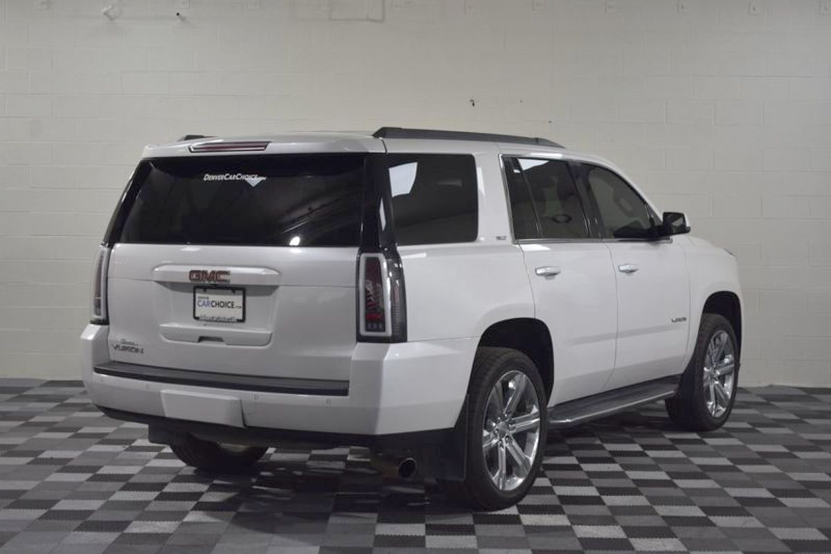2017 GMC Yukon SLT