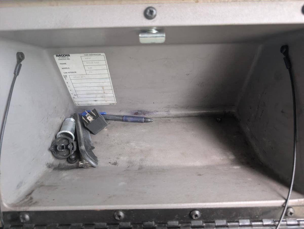 2007 Peterbilt 335 50