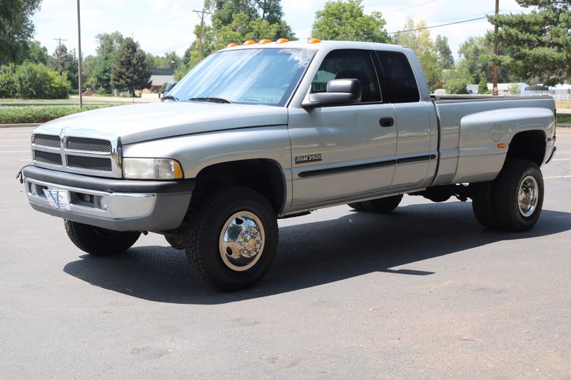 2001 Dodge Ram 3500 Photos