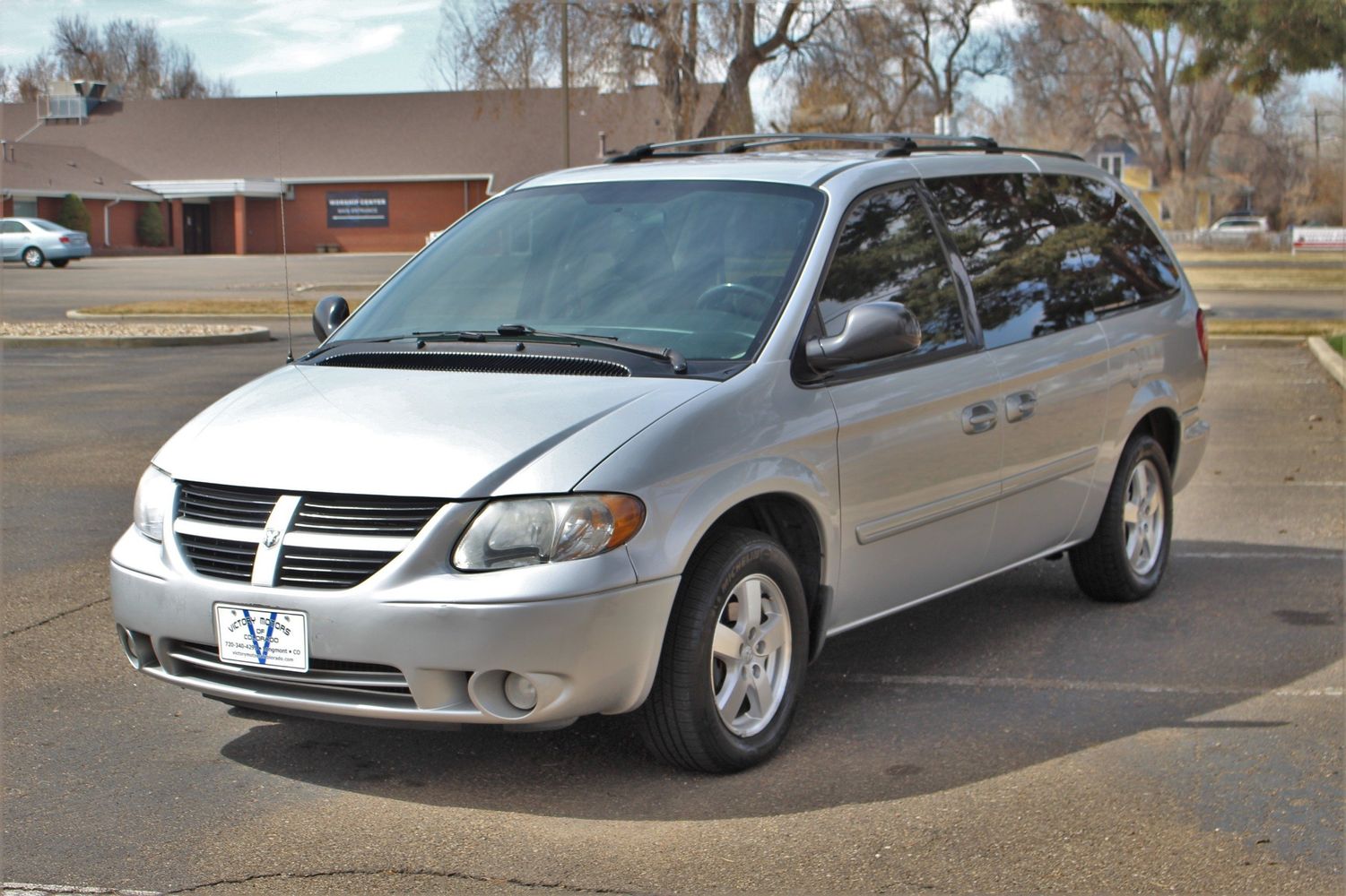 2007 Dodge Grand Caravan SXT | Victory Motors of Colorado