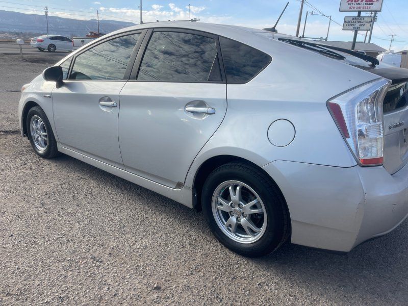 2010 Toyota Prius I photo 2