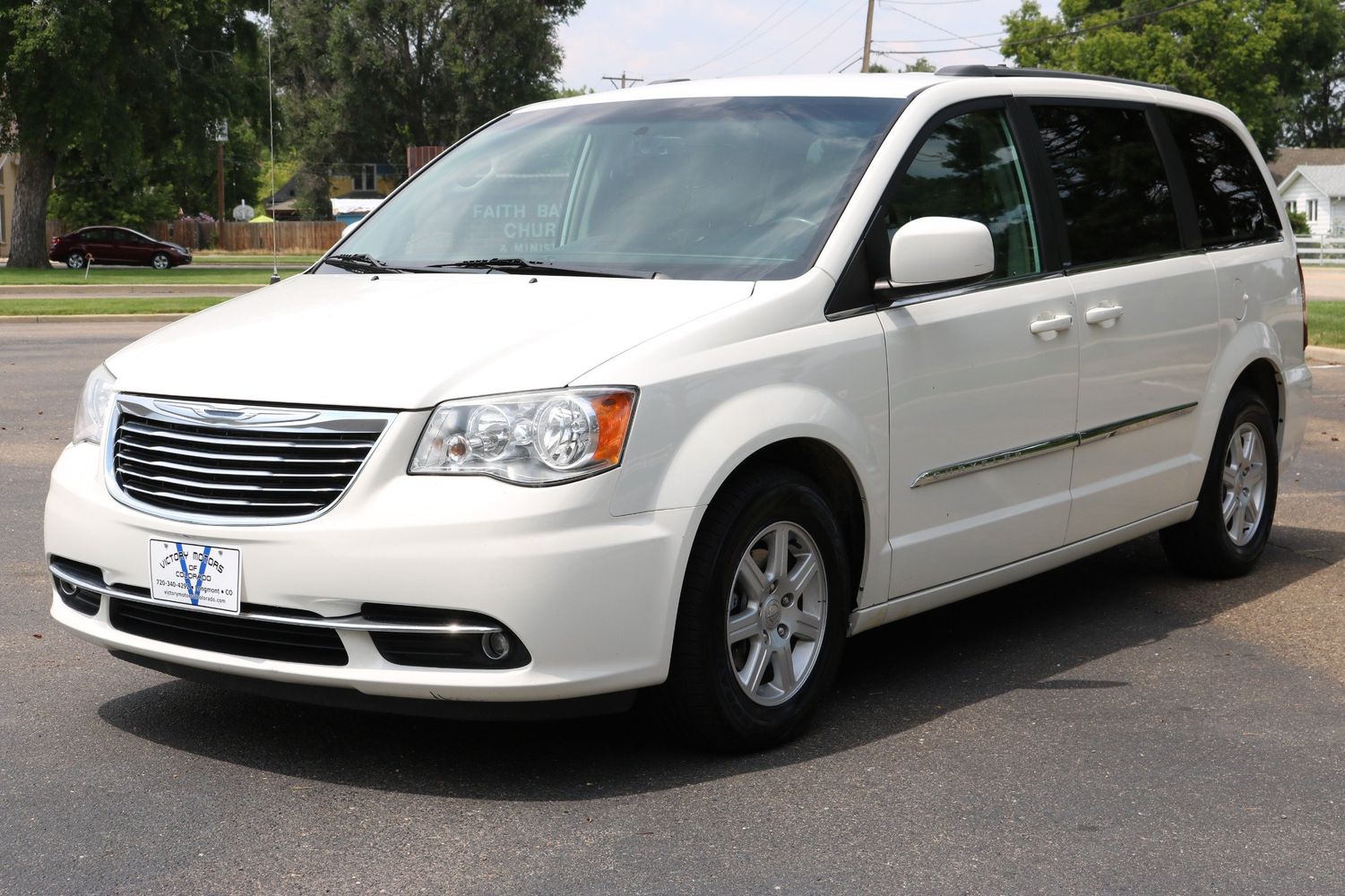 Colorado Chrysler 2013 Chrysler Town and Country Touring | Victory Motors of Colorado