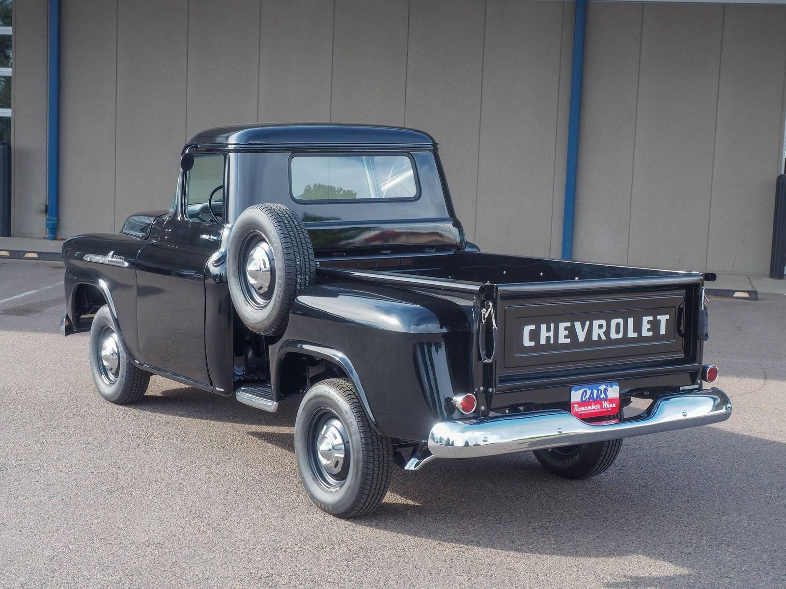 1958 Chevrolet Apache 6