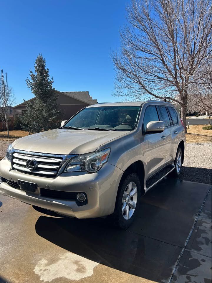 2011 Lexus GX Base