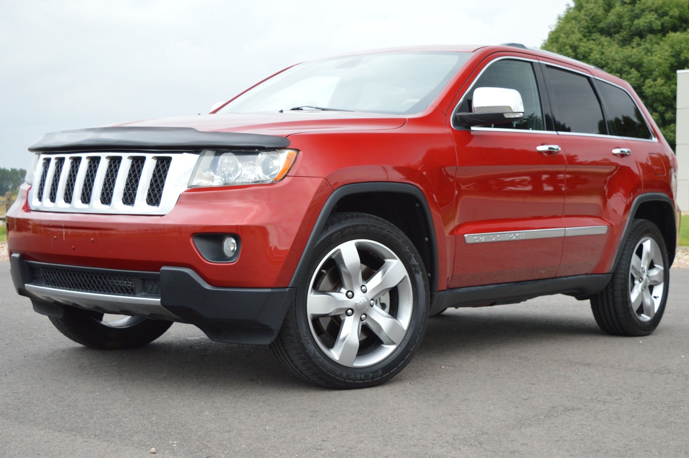 2011 Jeep Grand Cherokee Overland photo 4