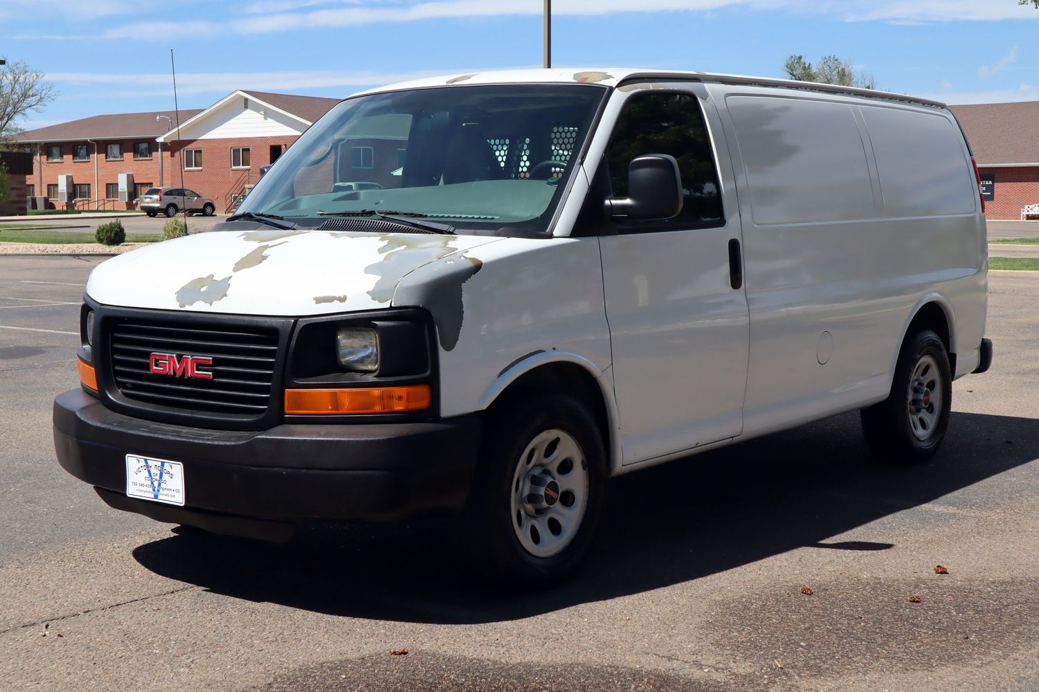 Gmc savana cargo