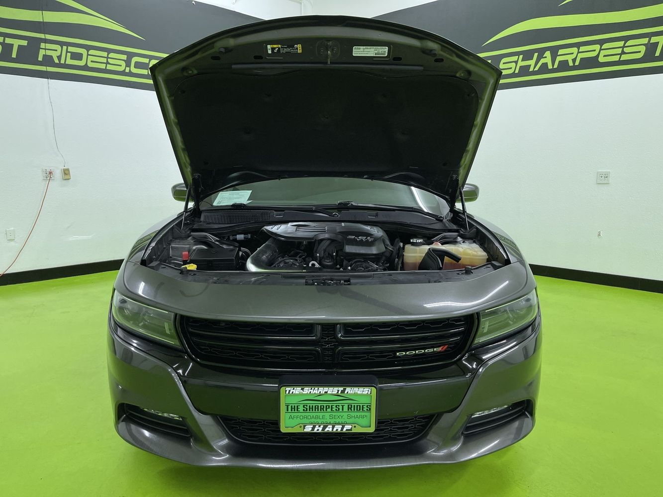 2022 Dodge Charger SXT photo 4