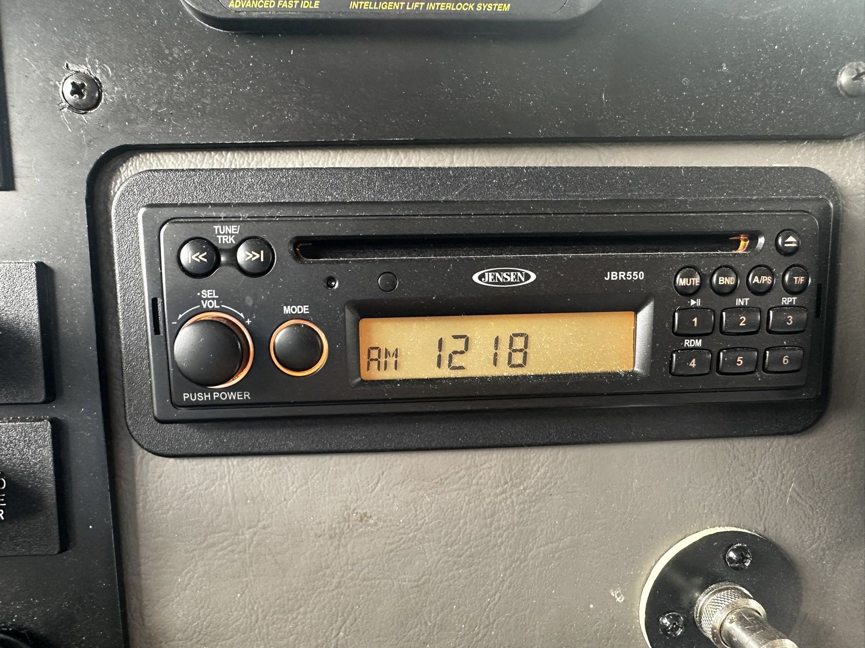 2018 Freightliner Glaval Legacy FA1034 30