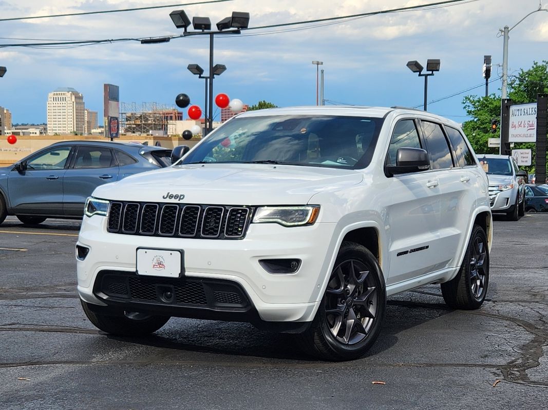 White 2021 Jeep Grand Cherokee SUV / Crossover Four-Wheel Drive 8-Speed Automatic