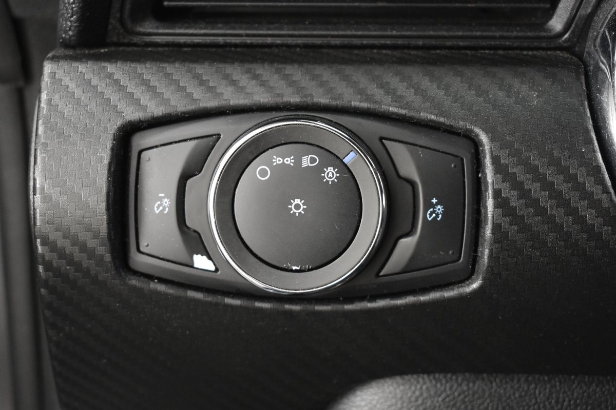 2017 Ford Mustang V6