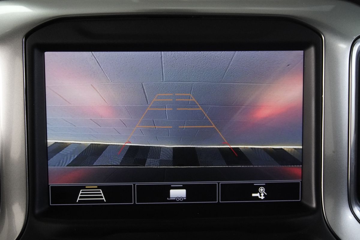 2020 Chevrolet Silverado 1500 4WD Crew Cab Short Bed RST