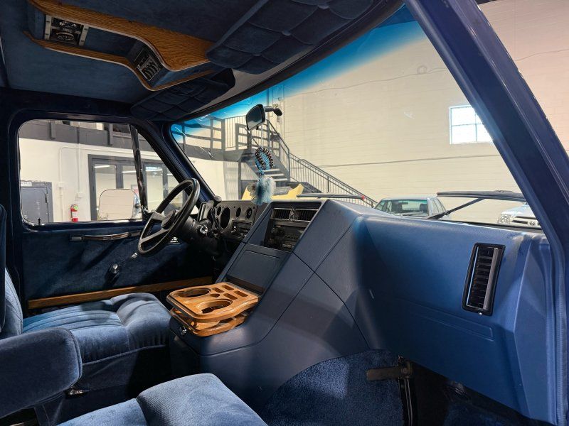 1988 GMC Vandura G2500, photo 21