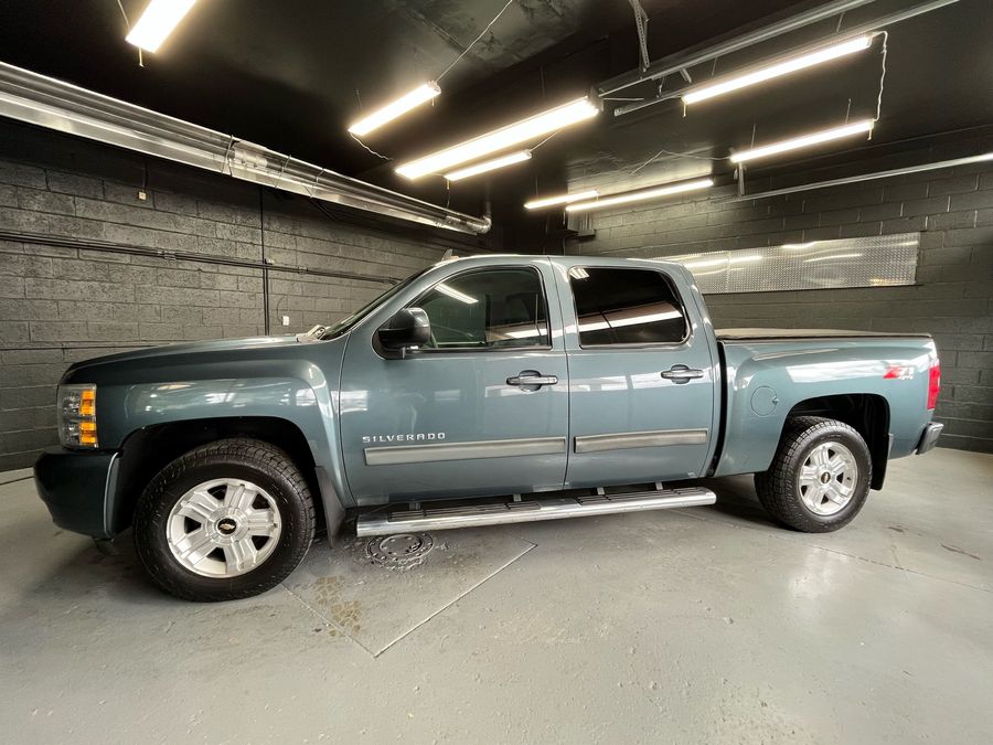 Vehicle Image