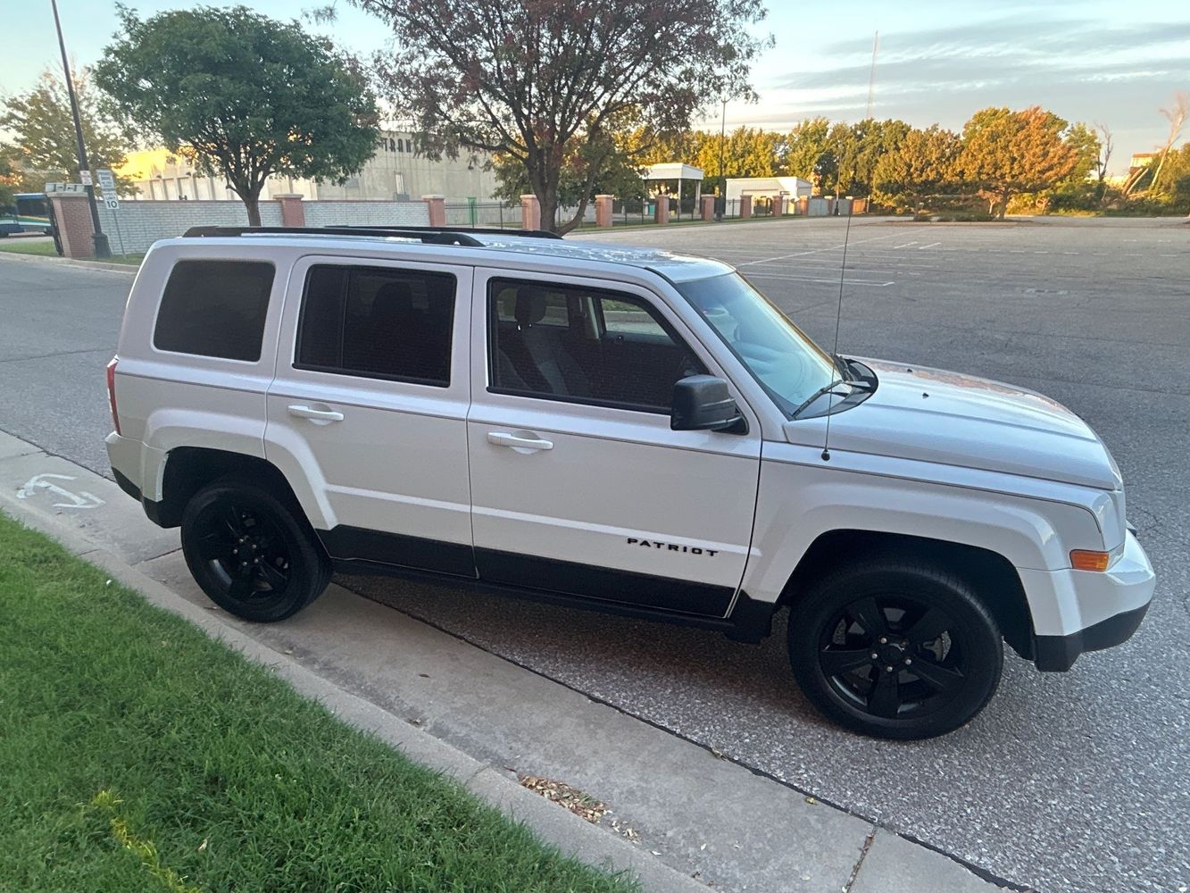 2015 Jeep Patriot Altitude Edition photo 4