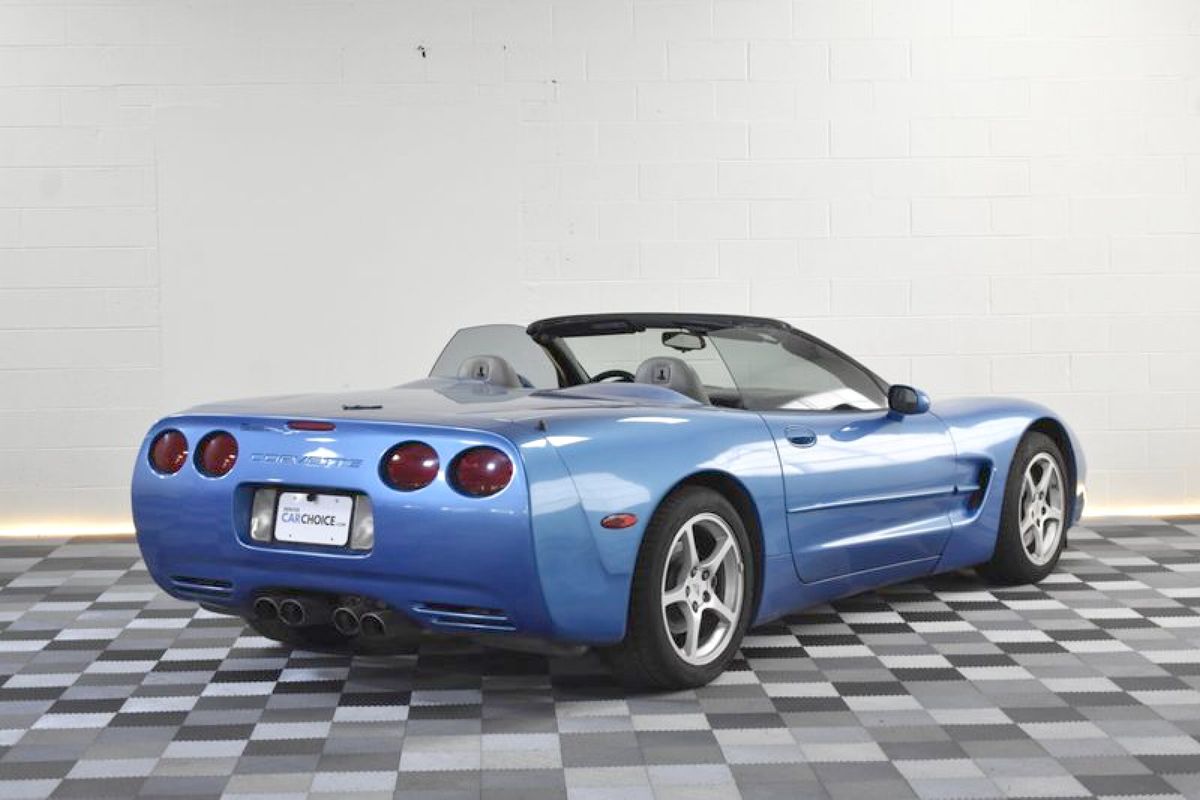 2000 Chevrolet Corvette 