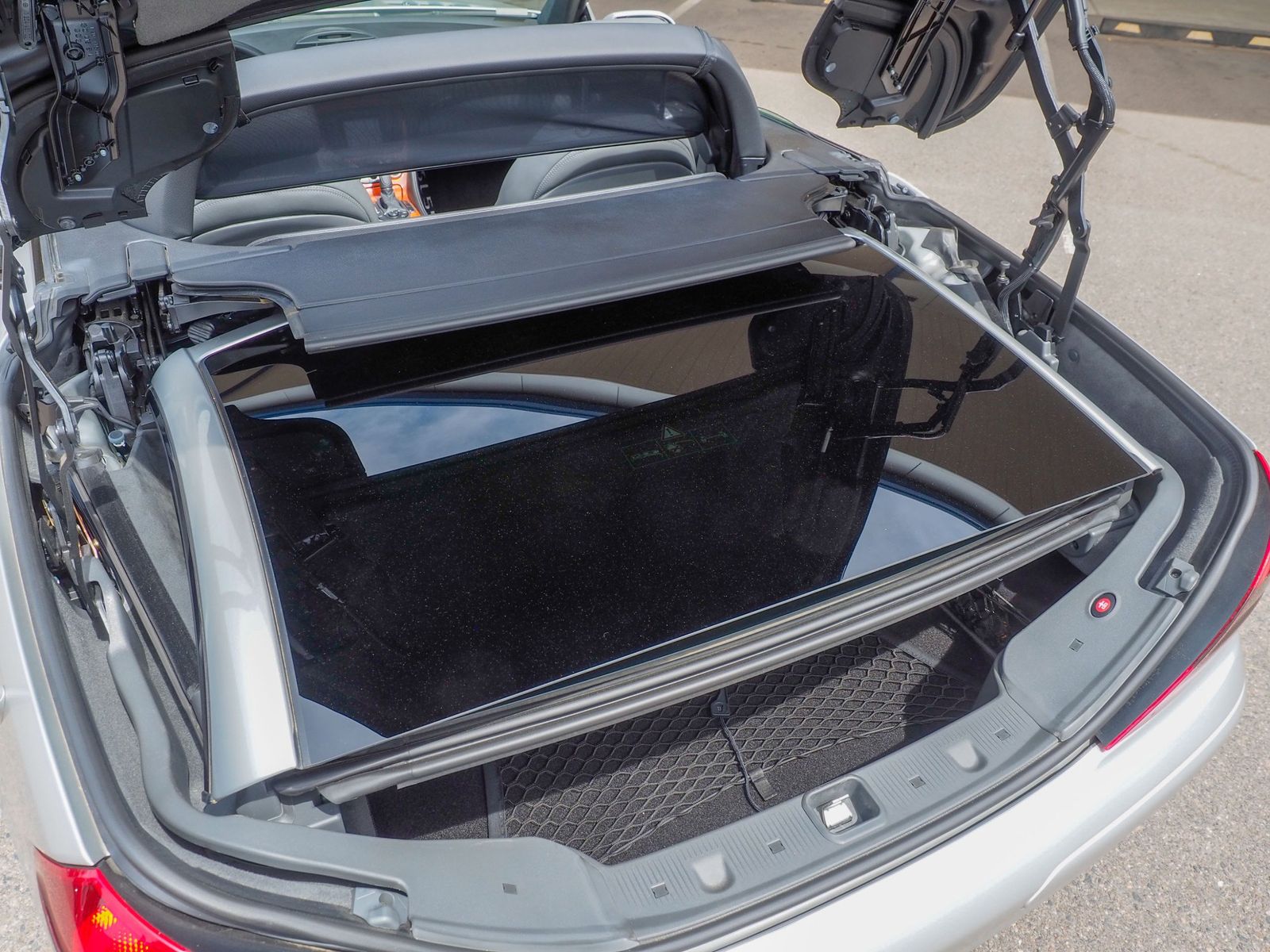 2004 Mercedes-Benz SL-Class 62