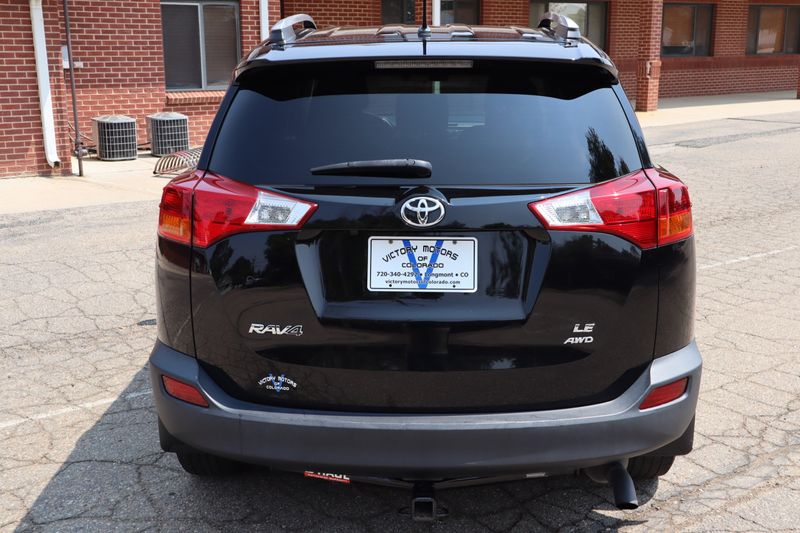 2015 Toyota RAV4 Photos