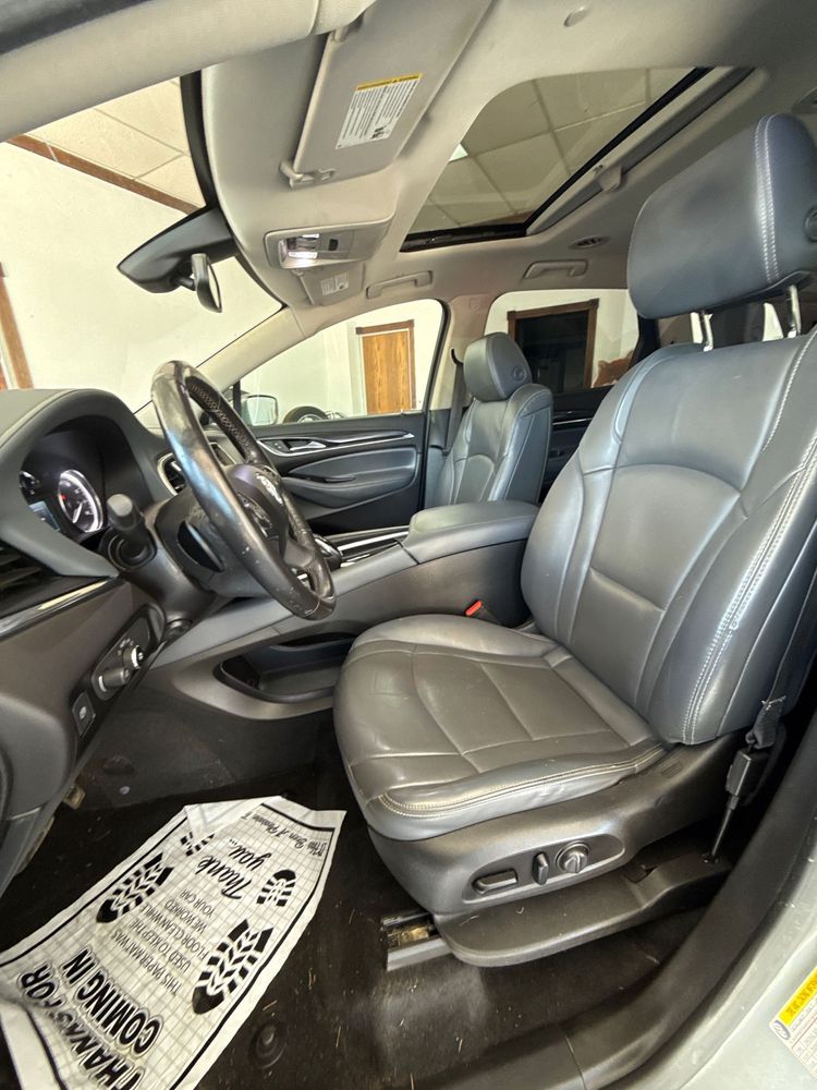 2018 Buick Enclave Premium photo 21